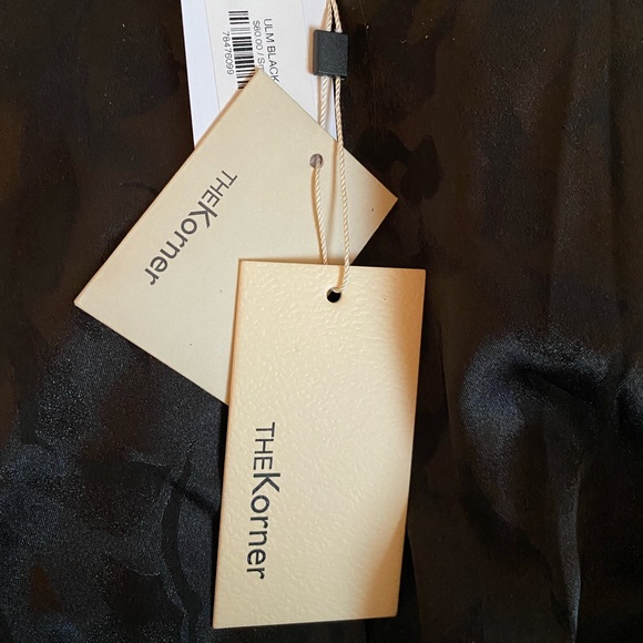 Top, new with tags. - Picture 6 of 7